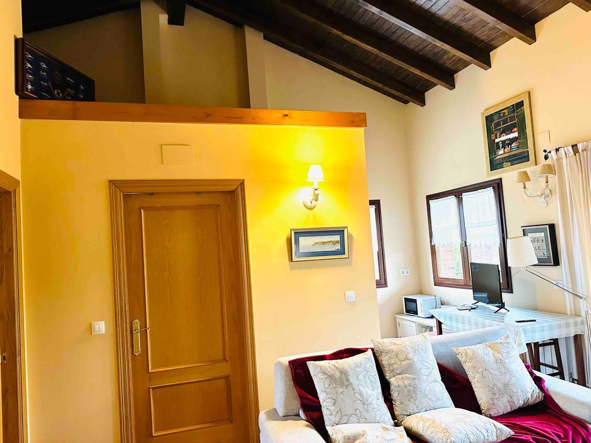 Oviñana Apartamentos Rurales La Carbayala מראה חיצוני תמונה