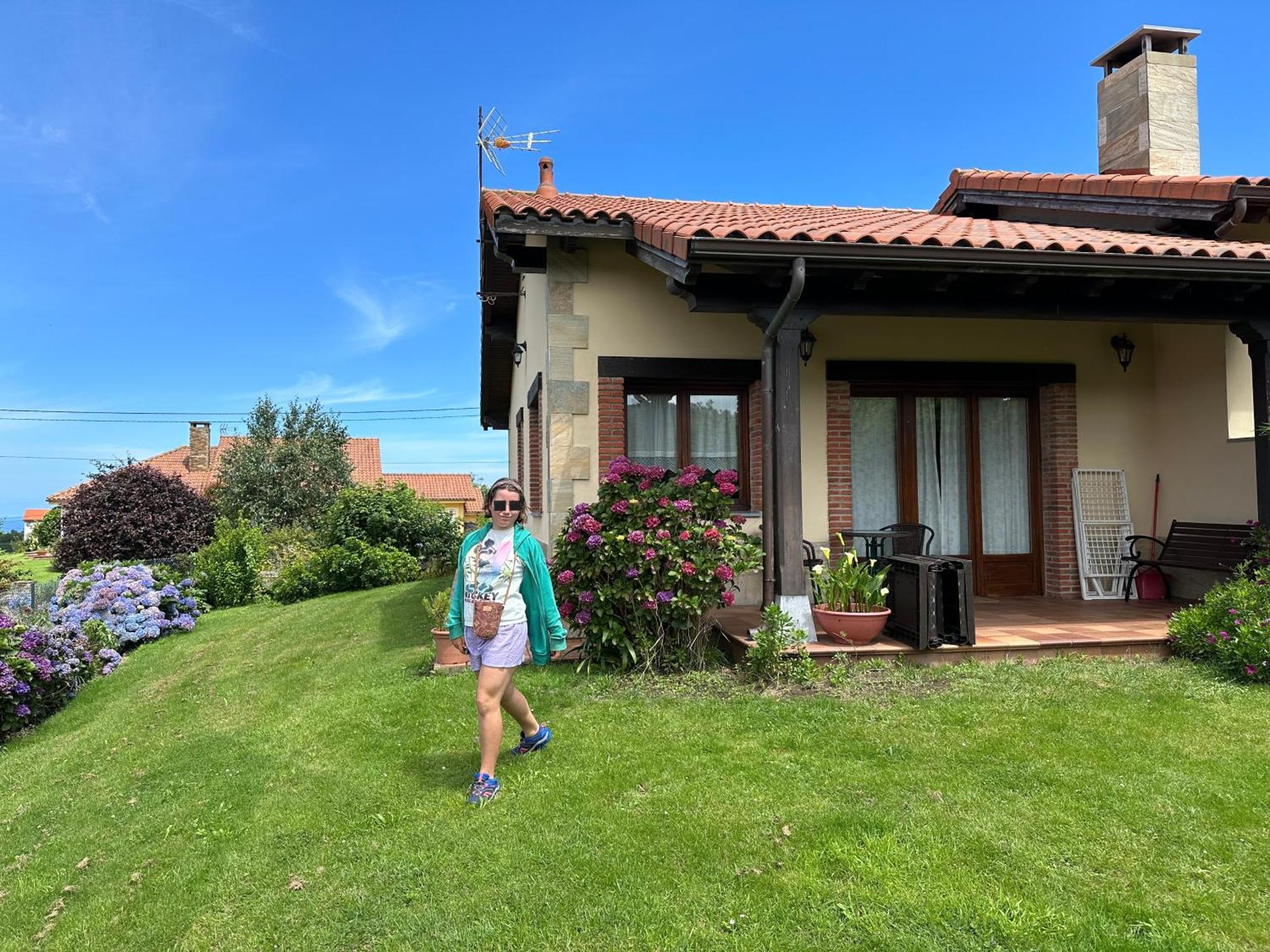 Oviñana Apartamentos Rurales La Carbayala מראה חיצוני תמונה