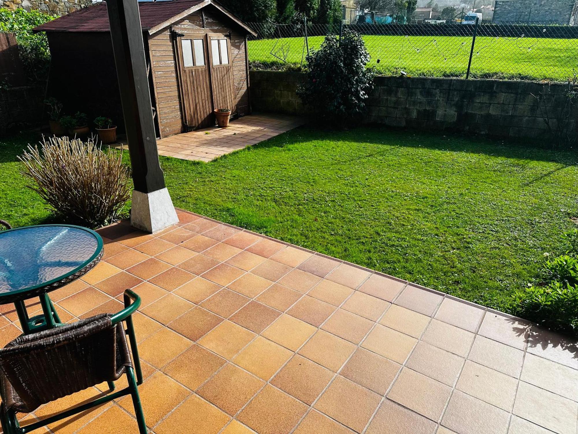Oviñana Apartamentos Rurales La Carbayala מראה חיצוני תמונה